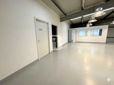Premium Industrial Shed | Open Yard for Lease