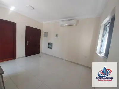 استديو بمساحة كبيرة تاني ساكن تشطيبات عالية الجودة تصميم عصري تكيف سبيلد موفر للطاقة وغاز مركزي بناية حديثة ومخصصة للعائلات سعر ممتاز وتسهيلات سداد