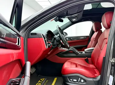 2021 Porsche CAYENNE — миниатюра 14