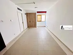 SPACIOUS STUDIO | NEAR TO BURJUMAN METRO | CLOSE KITCHEN | PRIME LOCATION