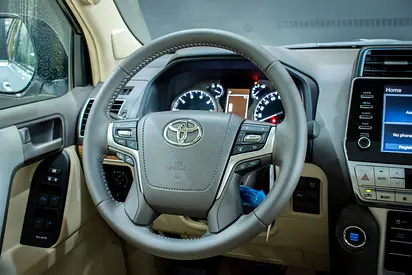 صورة مصغرة 17 لـ 2023 Toyota PRADO