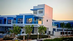 Lagoon &amp; Beachfront Views|Family-Friendly|Call now