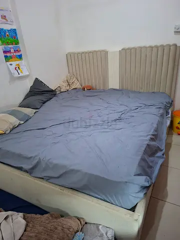 Hydraulic king bed