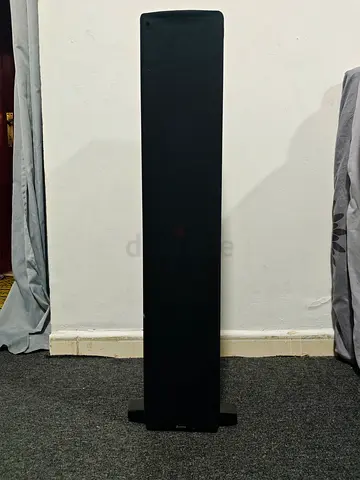 Boston tower speaker one single speaker