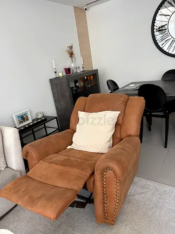 Convertible one-seater sofa
