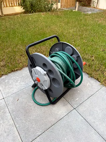 Garden hose and reel