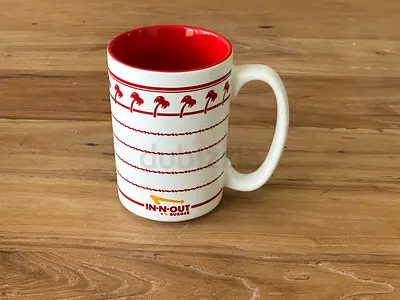 In-N-Out Burger ceramic mug (red interior) - never used