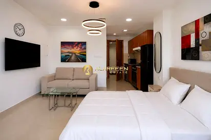 Lake View | Fully Furnished | Premium Quality