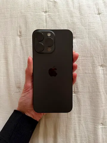 Apple iPhone 15 Pro Max 256GB black titanium in excellent condition