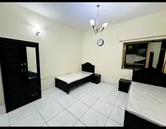 2 sharing room in apartment for ladies only