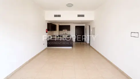 Sunshiny | Homely Feel | Maintained Property For Rent