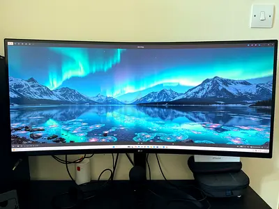 LG 34 UltraWide Curved QHD Monitor - 160Hz, HDR10, FreeSync