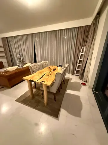 Solid Live-Edge Wooden Dining Table with 4 Upholstered Chairs