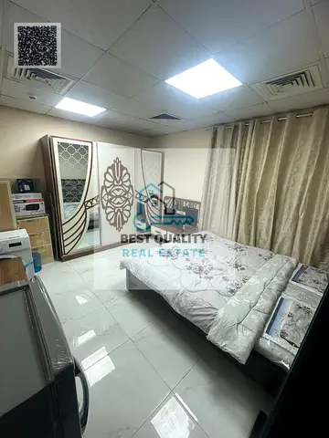 استوديو كورنيش ليوارا مع جميع الخدمات متاح