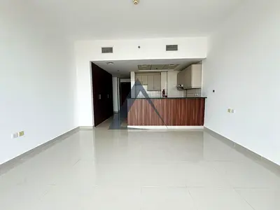 Stylish studio | Unfurnished | High Floor