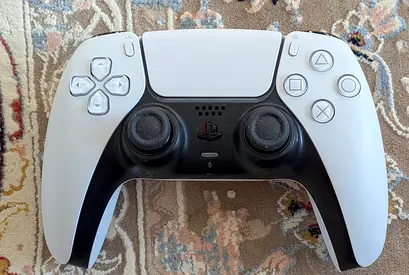 Sony PS5 DualSense Controller - White , no drifting, working perfectly