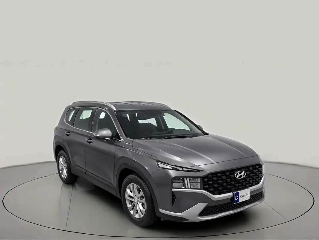 Hyundai Santa Fe 2023 — photo 1 of 13