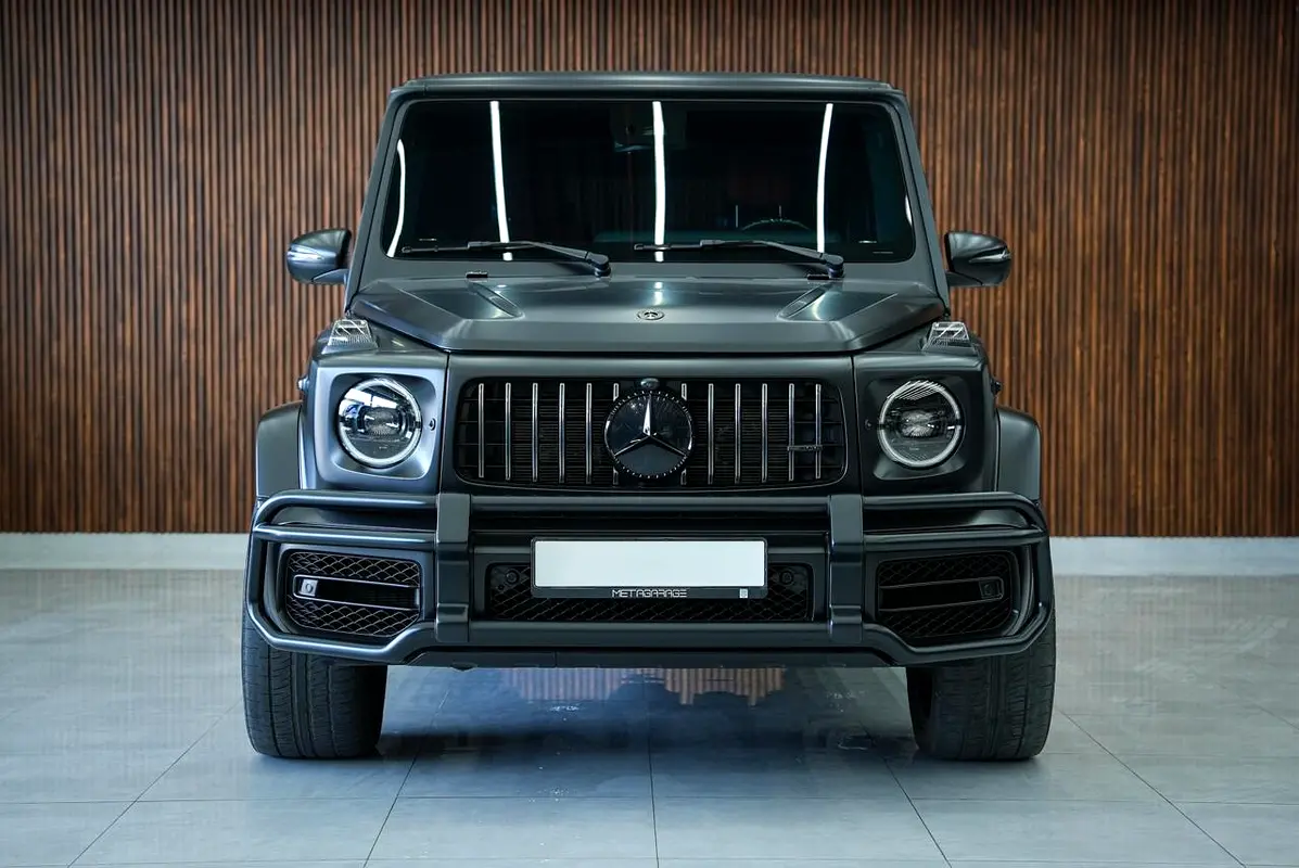 Mercedes-Benz G-Class 2022 — photo 1 of 11