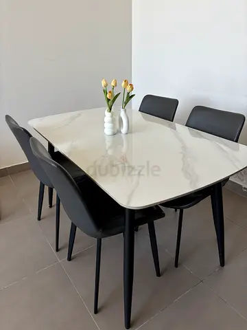 Modern Marble-Look Dining Table + 4 Chairs (Like-New / Showroom Condition)