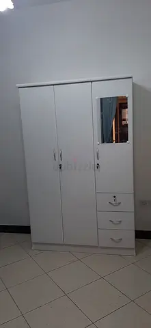 White 3-door Wardrobe with Mirror and Drawers - Good Condition