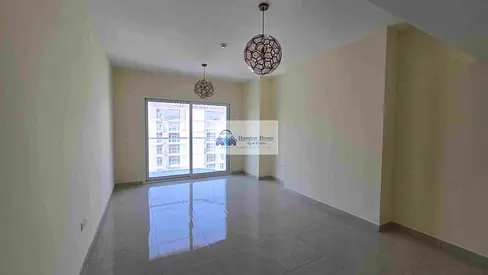 AMAZING 1 BED APT CLOSE KITCHEN, BALCONY, HIGH FLOOR, FULL CANAL VIEW, BURJ VIEW