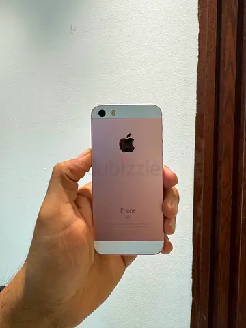 Apple I phone SE
