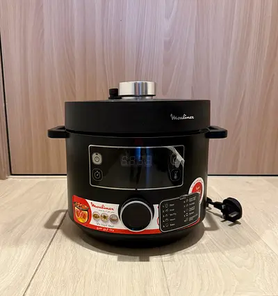 Moulinex Electric Multi-Cooker and Slow Cooker