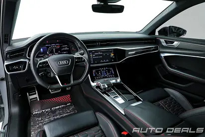 2021 AUDI RS6 照片 13