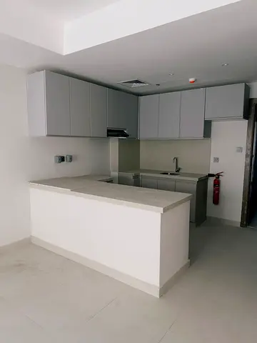 غرفتين وصالة بمقدم 250 ألف درهمبمجمع كنتيا للبيع🏢 FOR SALE – KENTIA RESIDENCE, AJMAN, U.A.E  📍 Location: Kentia Residence, Ajman 🏢 Unit Type: 2 Bed