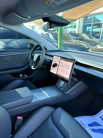 2024 Tesla MODEL 3 — миниатюра 12