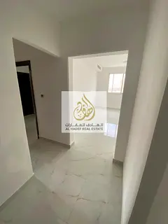 Annual apartment for rent in Al Jurf 3 – Ajman, second tenant, featuring 3 bedrooms and a living r
