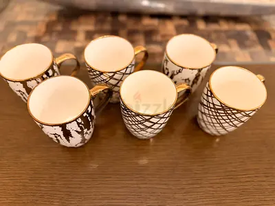 Set of 6 Decorative Ceramic Mugs with Gold Trim