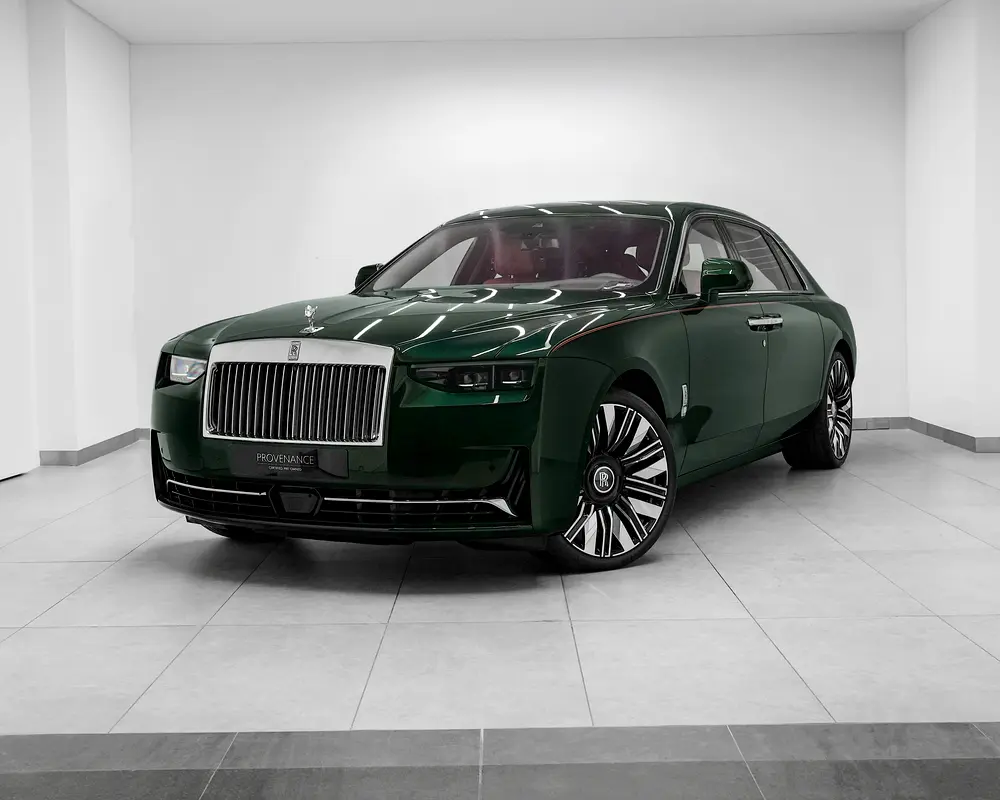Rolls-Royce Ghost 2025 — photo 1 of 17