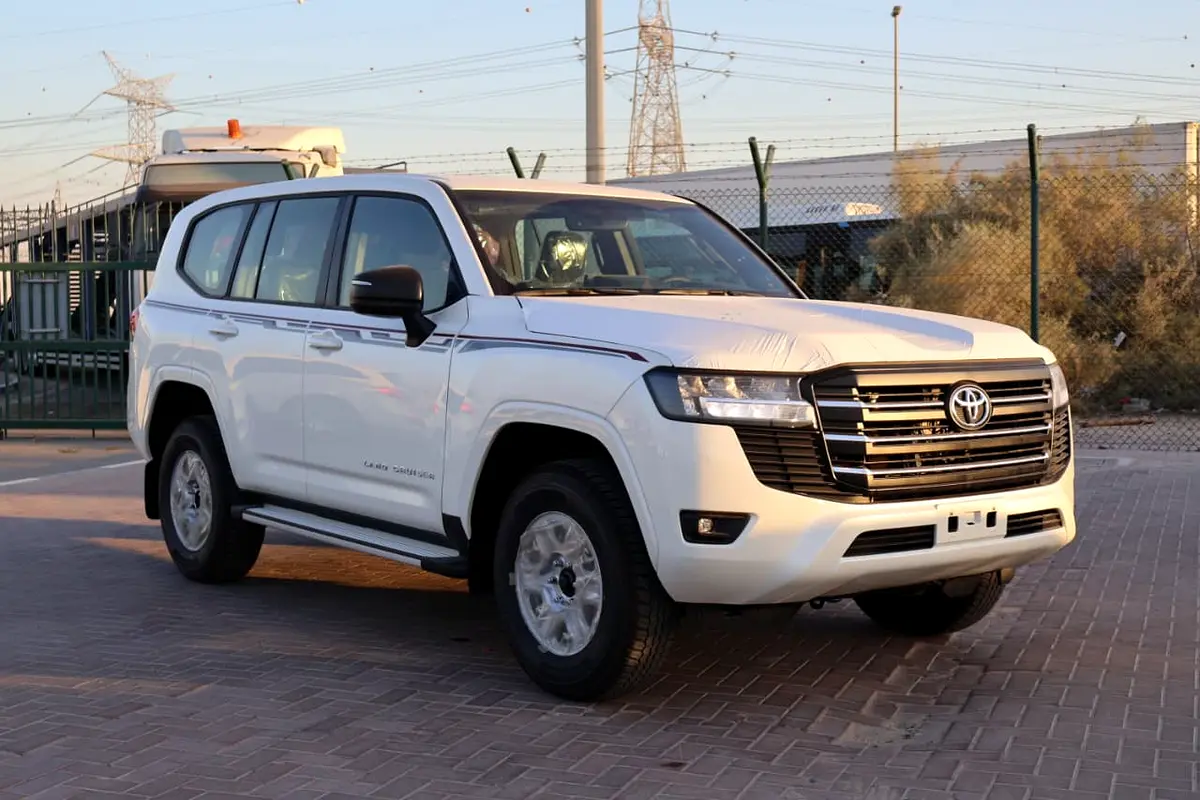 Toyota Land Cruiser 2026 — photo 1 of 19