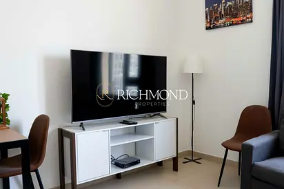 Furnished Living | Vacant | 12 Cheques