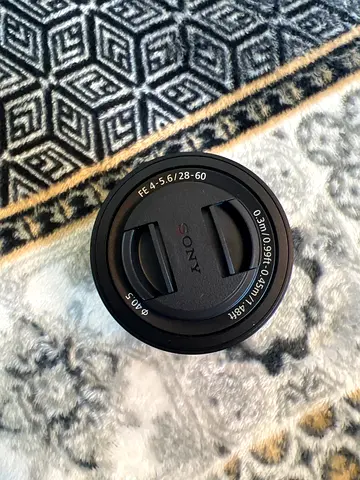 Sony FE 28-60mm f/4-5.6 Lens