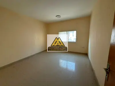Excellent location | Excellent price | Vibrant area | Close to all amenities | Regular maintenance