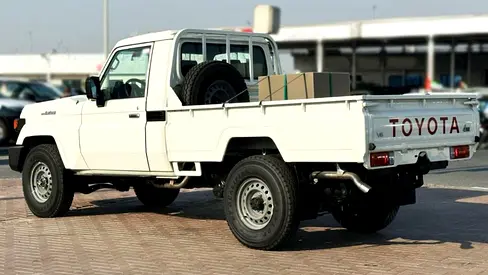 صورة 5 لـ 2026 Toyota LAND CRUISER 70 SERIES