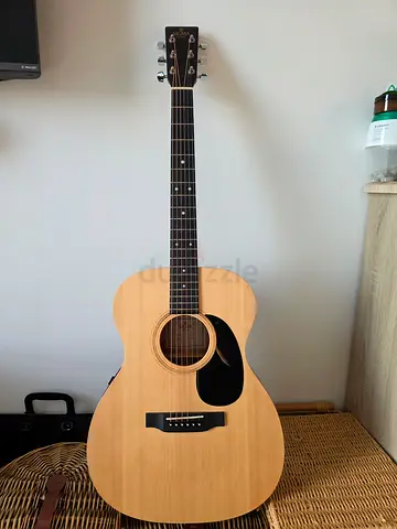Sigma Acoustic Electric Guitar - OOOME - Good as new