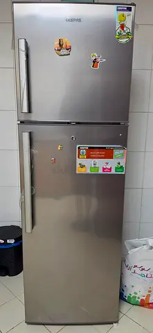 Geepas Refrigerator - Single Door, Good Working Condition