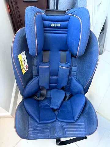 car seat in very good condition for baby/toddler