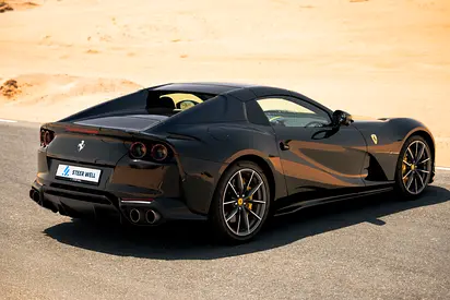 2021 Ferrari 812 GTS — фото 2