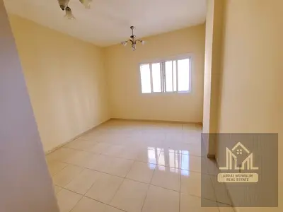 LOOKING LIKE A BEAUTIFUL APARTMENT FOR FAMILY // NEAT AND CLEAN // WITH CAR PARKING // JUST IN 37K //
