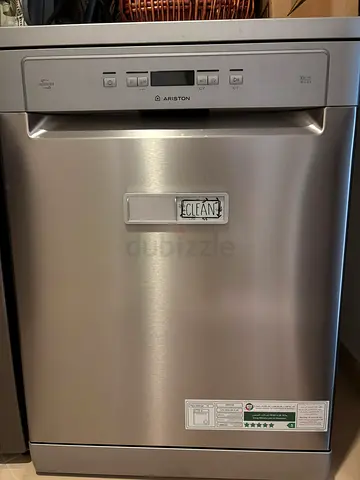 Ariston freestanding stainless steel dishwasher - good working condition
