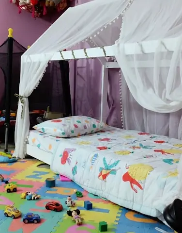 Kids Bed with Canopy and Matterss - White, Ready to Use -excellent condition