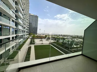 Brand New | Flexible cheques | Pool View