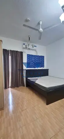 Very spacious neat flat 1bhk Fully furnished neat and clean building in abushagara just in 3k available now and clean