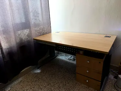 Urgent Sale ‼️ 🚨 Executive Office Desk for Sale – Excellent Condition