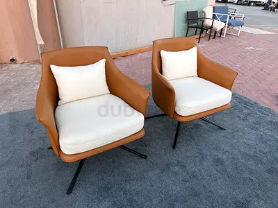 Selling luxury high quality tow chairs brand new