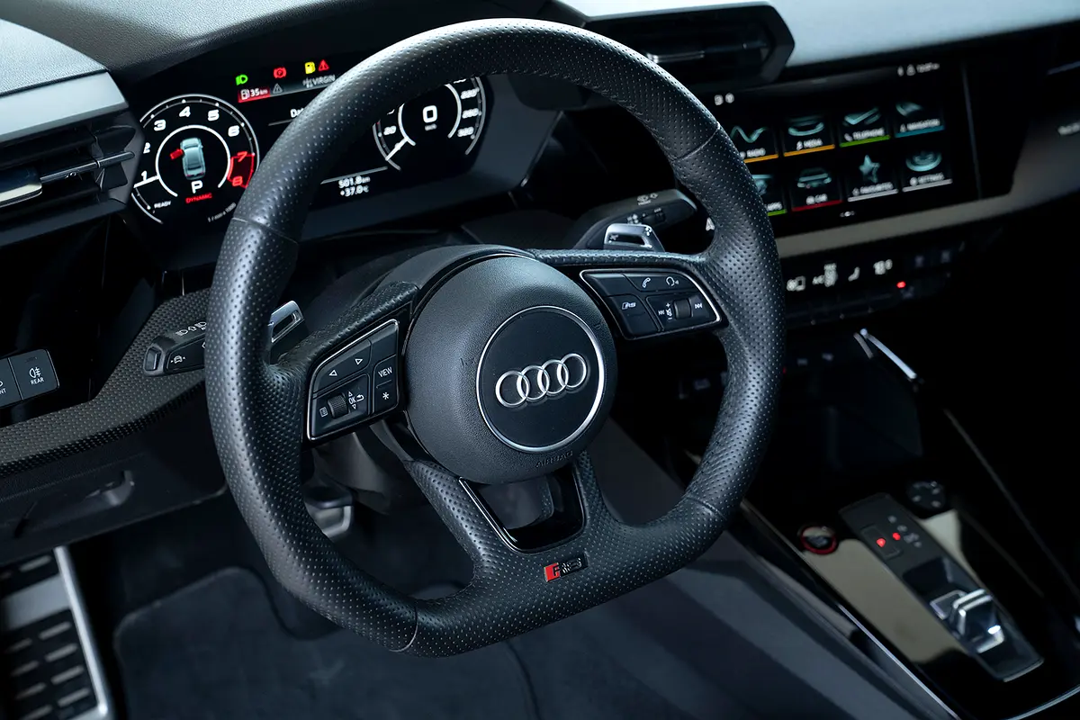 Audi RS3 2024